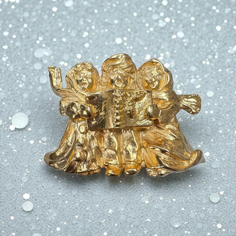 Gone Tone Carolers Holiday Brooch Pin